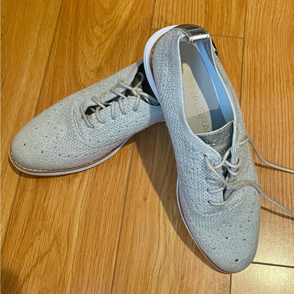 Cole Haan Gray Oxford Shoes Lightweight Design